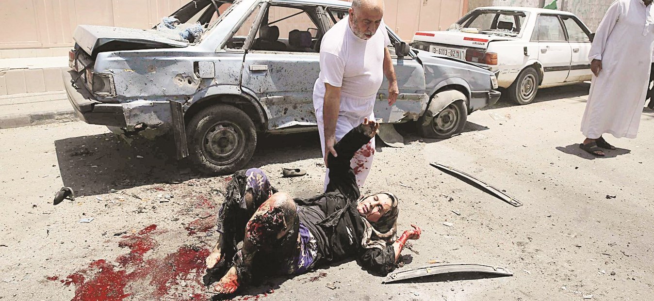 u0641u0644u0633u0637u064au0646u064a u064au062du0627u0648u0644 u0627u0633u0639u0627u0641 u0627u0645u0631u0623u0629 u0623u0635u064au0628u062a u0628u0634u0638u0627u064au0627 u0642u0630u064au0642u0629 u0627u0633u0631u0627u0626u064au0644u064au0629 u0627u0633u062au0647u062fu0641u062a u062du064a u0627u0644u0634u062cu0627u0639u064au0629 u0623u0645u0633 (u0631u0648u064au062au0631u0632)