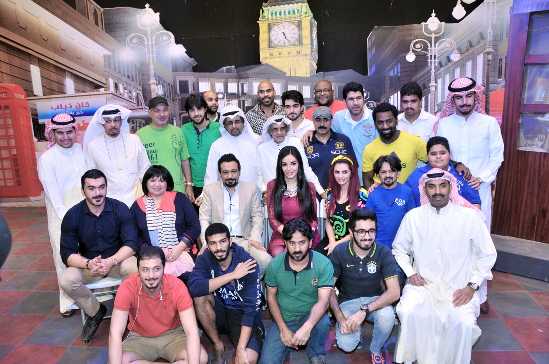 صورة جماعية للمشاركين في العرض (تصوير طارق عز الدين )