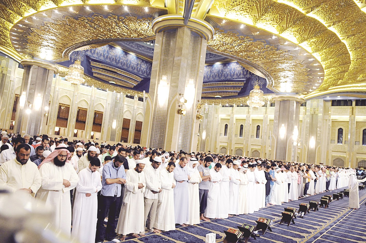 u062cu0627u0646u0628 u0645u0646 u0635u0644u0627u0629 u0627u0644u0642u064au0627u0645 u0641u064a u0644u064au0644u0629 u0627u0644u0640 u00ab26u00bb