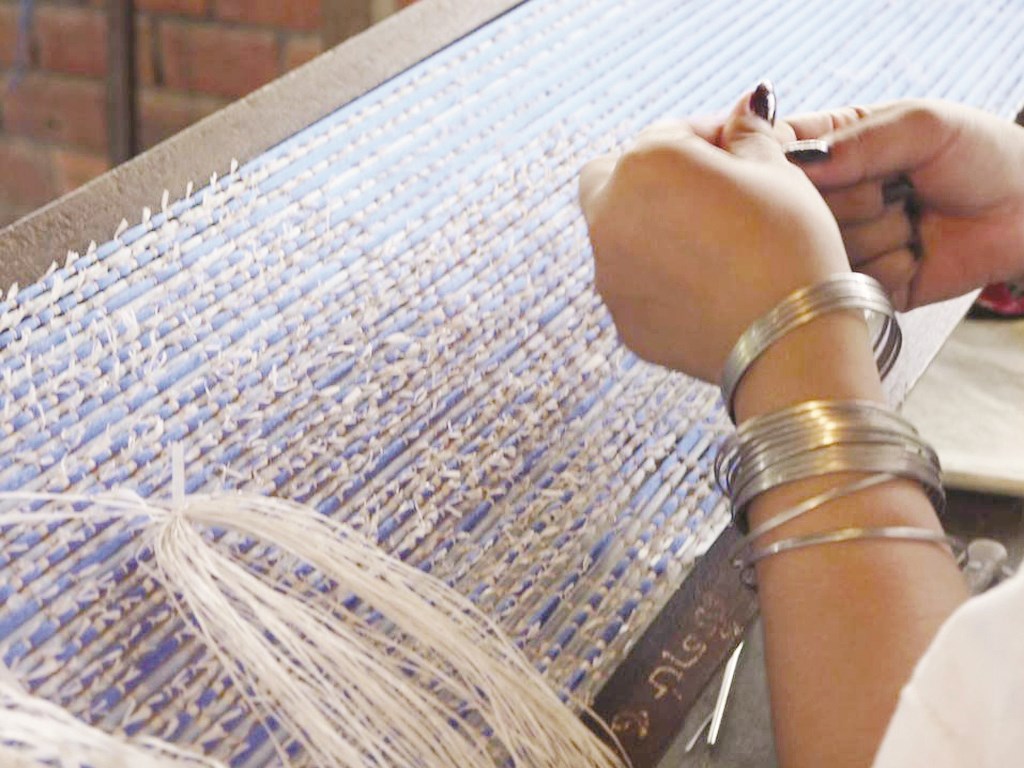 u0646u0633u062c u0627u0644u0623u0643u064au0627u0633 u0627u0644u0628u0644u0627u0633u062au064au0643u064au0629 u0644u062au062au062du0648u0644 u0642u0645u0627u0634u0627u064b