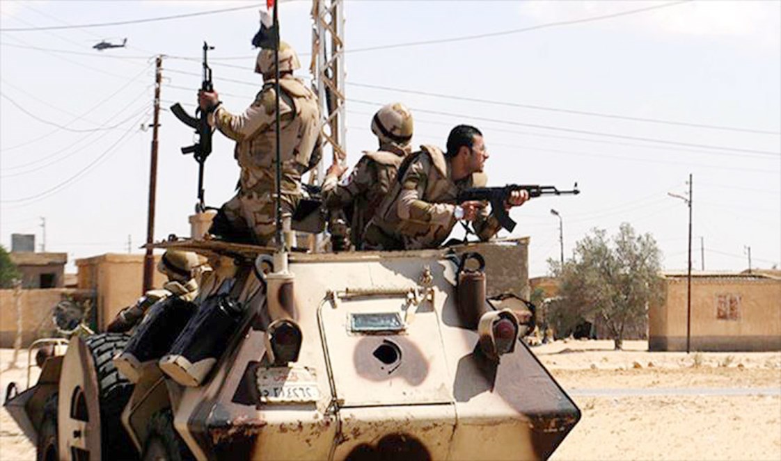 u062cu0646u0648u062f u0645u0635u0631u064au0648u0646 u0641u064a u0633u064au0646u0627u0621  (u0631u0648u064au062au0631u0632)