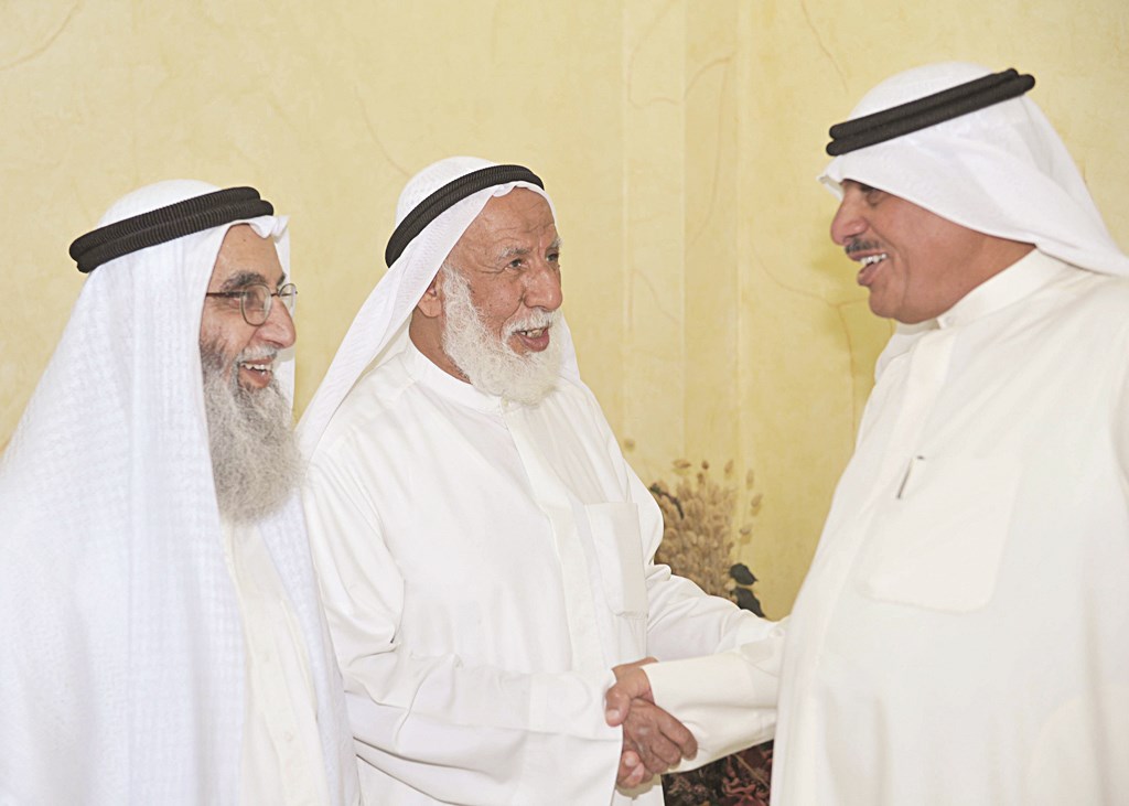 الرومي مستقبلا عدداً من المهنئين