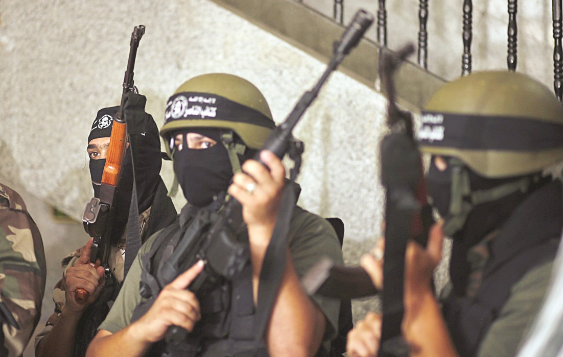 u0645u0633u0644u062du0648u0646 u0641u0644u0633u0637u064au0646u064au0648u0646 u0645u0646 u00abu0623u0644u0648u064au0629 u0627u0644u0646u0635u0631u00bb u062eu0644u0627u0644 u0645u0624u062au0645u0631 u0635u062du0627u0641u064a u0641u064a u063au0632u0629 u0623u0645u0633 (u0631u0648u064au062au0631u0632)