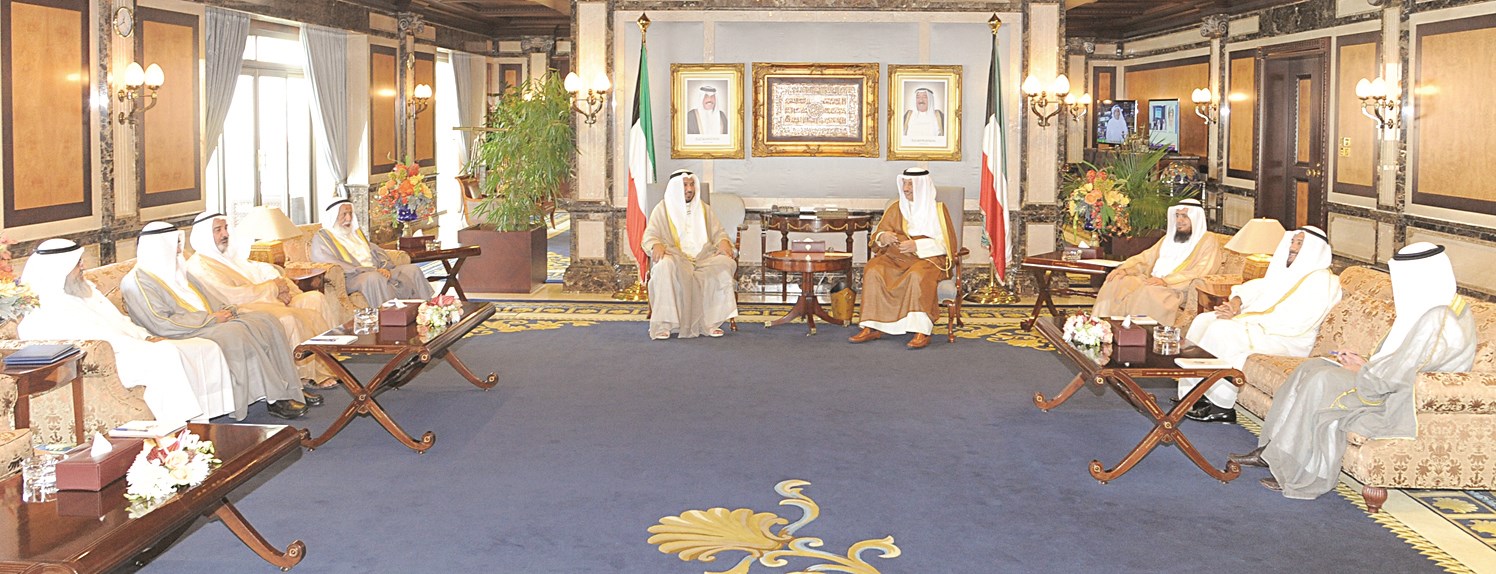 u0627u0644u0645u0628u0627u0631u0643 u0645u0633u062au0642u0628u0644u0627 u0639u062fu062fu0627 u0645u0646 u0631u0624u0633u0627u0621 u0627u0644u062cu0645u0639u064au0627u062a u0648u0627u0644u0644u062cu0627u0646 u0627u0644u062eu064au0631u064au0629