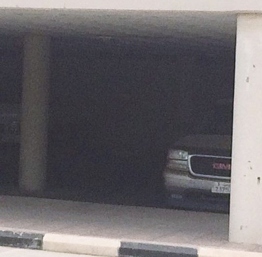 الإنارة معدومة