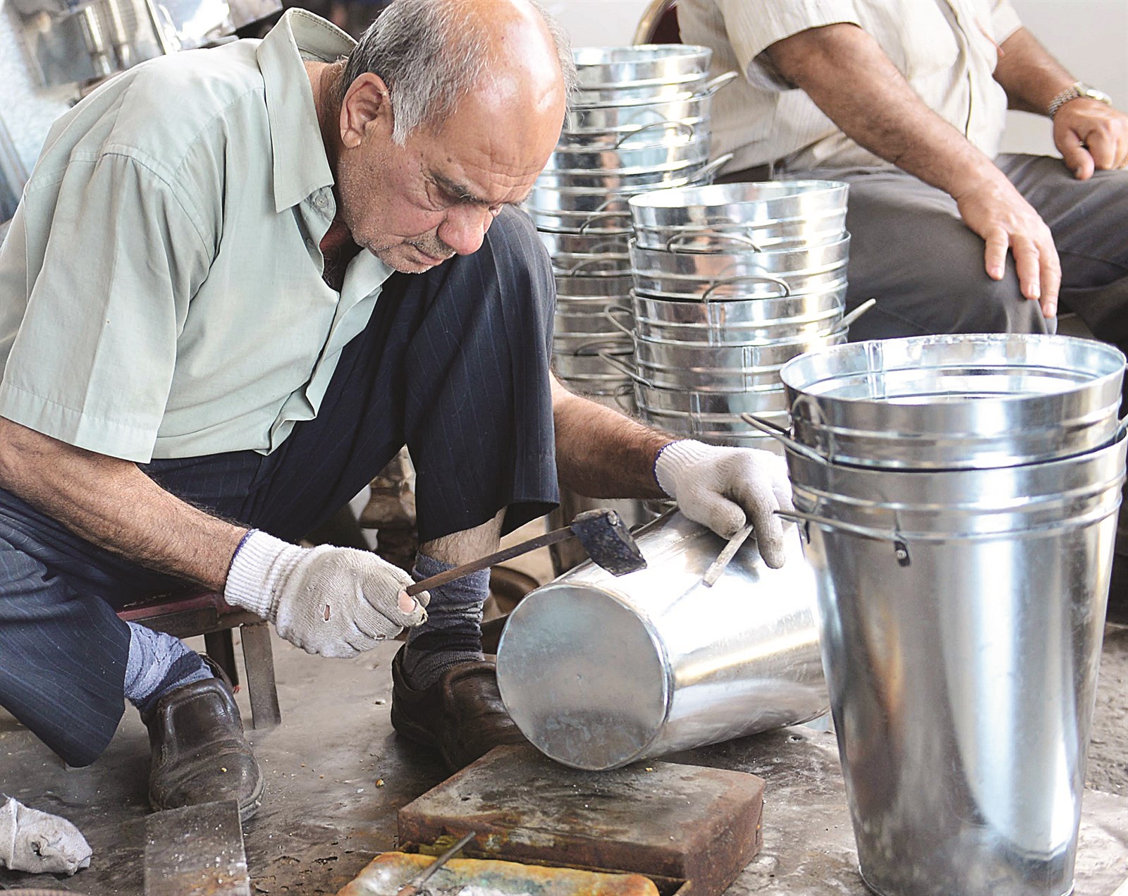 u0627u0644u062du062fu0627u062fu0629 u0623u0633u0627u0633 u0639u0645u0644 u0627u0644u0633u0648u0642 (u062au0635u0648u064au0631 u0645u0648u0633u0649 u0639u064au0627u0634)