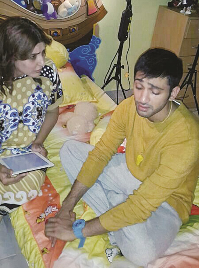 في مشهد من «جرح السنين»