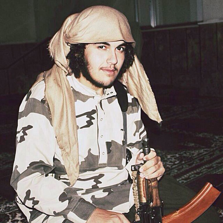 ... وابنه عمر