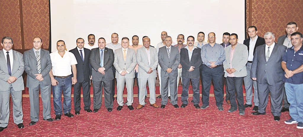 u0633u0644u064au0645u0627u0646 u0648u0645u0633u0624u0648u0644u0648 u00abu0627u0644u0645u0642u0627u0648u0644u0648u0646 u0627u0644u0639u0631u0628u00bb u064au062au0648u0633u0637u0648u0646 u0627u0644u0625u0639u0644u0627u0645u064au064au0646 u0627u0644u0645u0643u0631u0645u064au0646 (u062au0635u0648u064au0631 u0633u0639u062f u0647u0646u062fu0627u0648u064a)