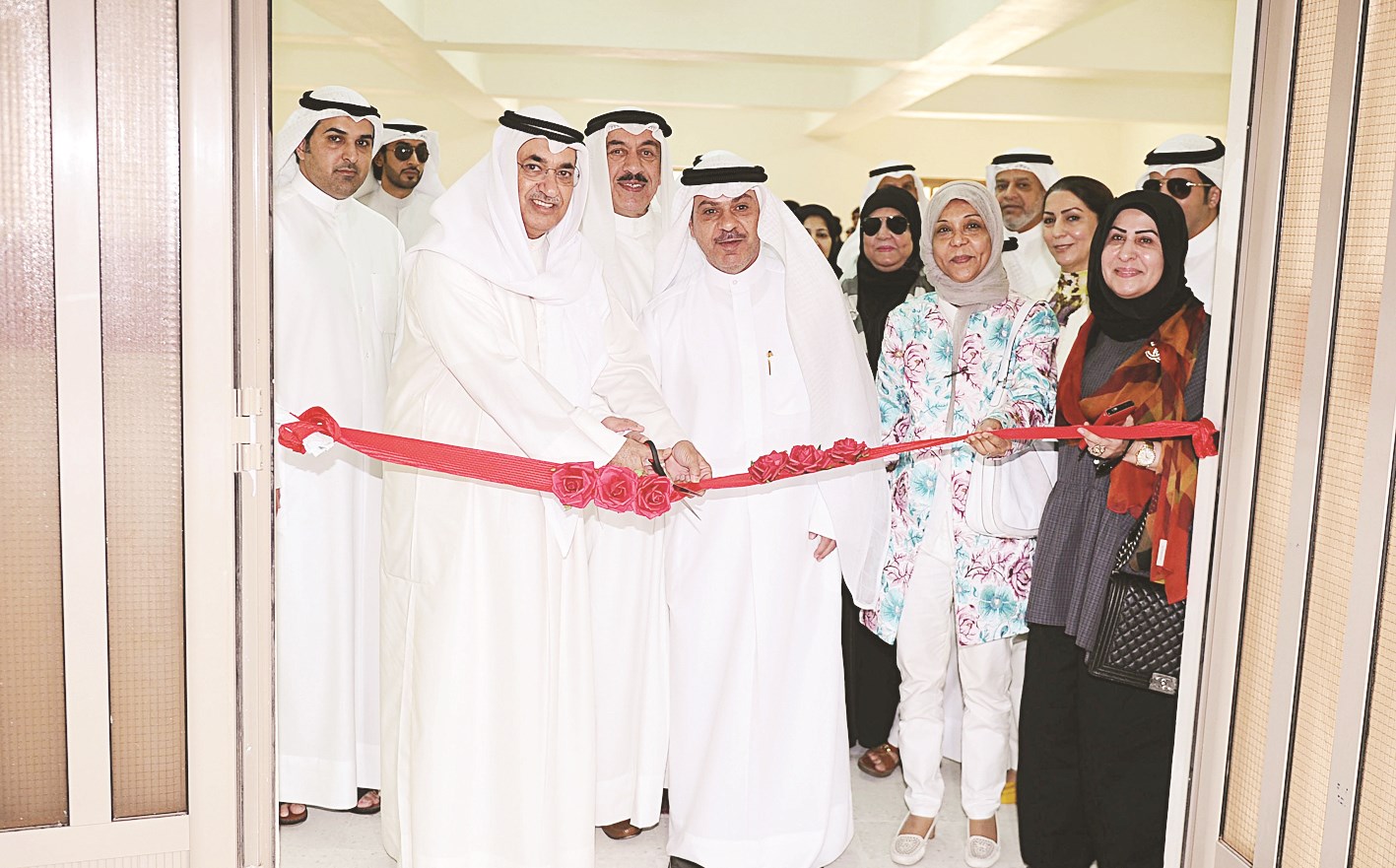 u0627u0644u0648u0632u064au0631 u064au0642u0635 u0634u0631u064au0637 u0627u0641u062au062au0627u062d u062bu0627u0646u0648u064au0629 u0633u0639u062fu0627u0644u0639u0628u062fu0627u0644u0644u0647 (u062au0635u0648u064au0631 u0646u0627u064au0641 u0627u0644u0639u0642u0644u0629)