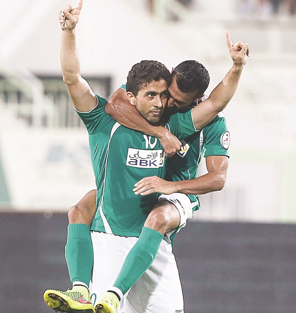 u0641u0631u0627u0633 u0627u0644u062eu0637u064au0628 u064au062du062au0641u0644 u0628u062au0633u062cu064au0644 u0647u062fu0641 u0641u064a u062eu064au0637u0627u0646 u00abu0627u0644u0623u0632u0631u0642 u062fu0648u062a u0643u0648u0645u00bb