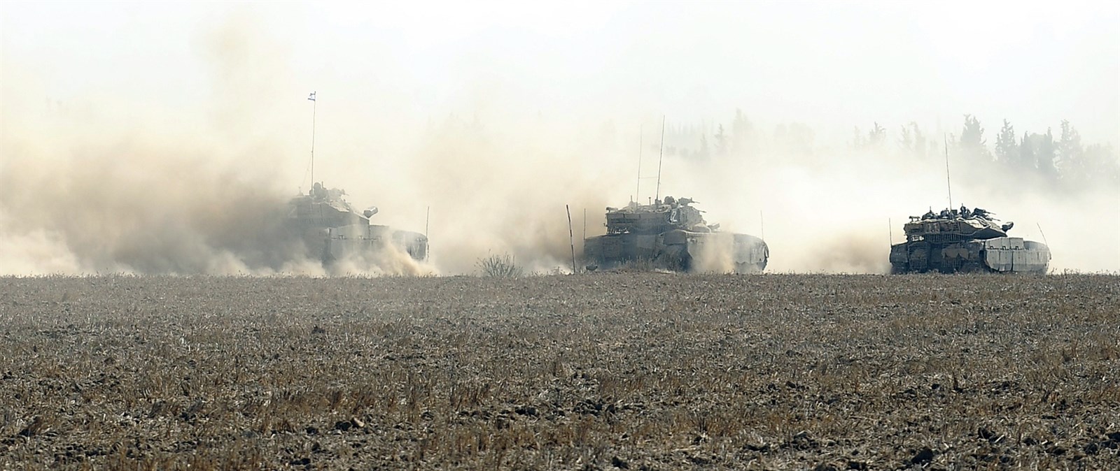 u062fu0628u0627u0628u0627u062a u0644u0644u062cu064au0634 u0627u0644u0625u0633u0631u0627u0626u064au0644u064a u062eu0644u0627u0644 u0627u0646u0633u062du0627u0628u0647u0627 u0623u0645u0633 u0645u0646 u0642u0637u0627u0639 u063au0632u0629     (u0627 u0641 u0628)