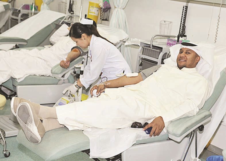 أحمد ذياب «متبرعاً»