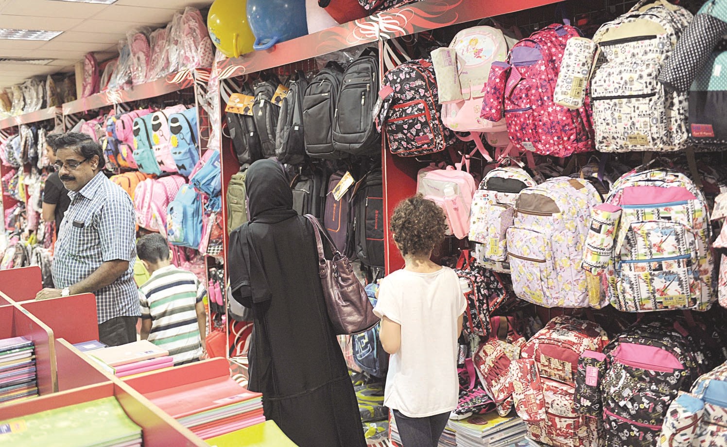 u0627u0644u0634u0646u0637 u0627u0644u0645u062fu0631u0633u064au0629 u062au0634u0643u0644 u0645u0639u0636u0644u0629 u0641u064a u0627u0644u0639u0627u0645 u0627u0644u062fu0631u0627u0633u064a u0627u0644u062cu062fu064au062f (u062au0635u0648u064au0631 u0637u0627u0631u0642 u0639u0632u0627u0644u062fu064au0646)