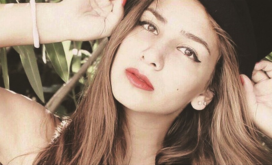 ... وابنتها تيا