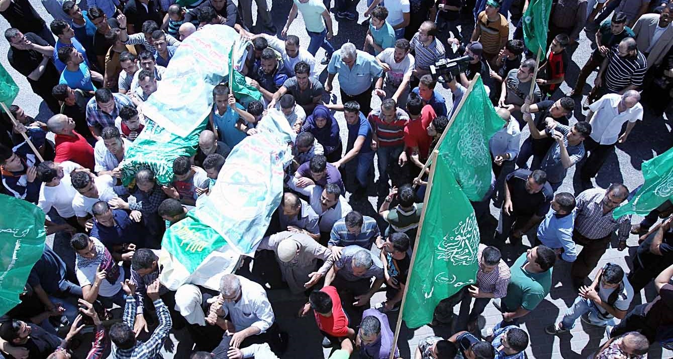 u062au0634u064au064au0639 u062cu062bu0645u0627u0646u064a u0627u0644u0642u0648u0627u0633u0645u064a u0648u0623u0628u0648 u0639u064au0634u0629 u0641u064a u0627u0644u062eu0644u064au0644 u0623u0645u0633  (u0623 u0641 u0628)