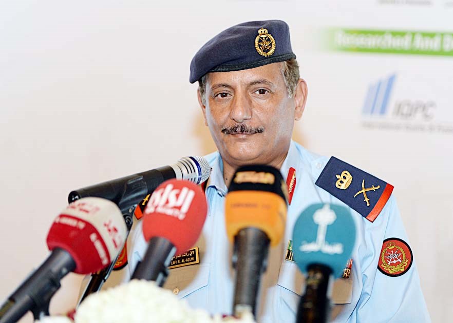 u0627u0644u0639u0627u0632u0645u064a u0645u062au062du062fu062bu0627 u0641u064a u0627u0644u0645u0624u062au0645u0631 u0627u0644u0635u062du0627u0641u064a