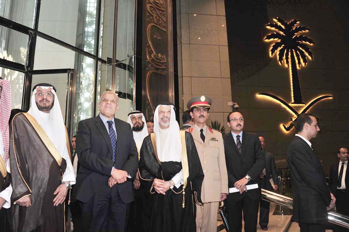 u0645u062du0644u0628 u0645u0634u0627u0631u0643u0627u064b u0641u064a u0627u062du062au0641u0627u0644u064au0629 u00abu0627u0644u0639u064au062f u0627u0644u0648u0637u0646u064au00bb u0641u064a u0627u0644u0633u0641u0627u0631u0629 u0627u0644u0633u0639u0648u062fu064au0629     (u062eu0627u0635 - u00abu0627u0644u0631u0627u064au00bb)