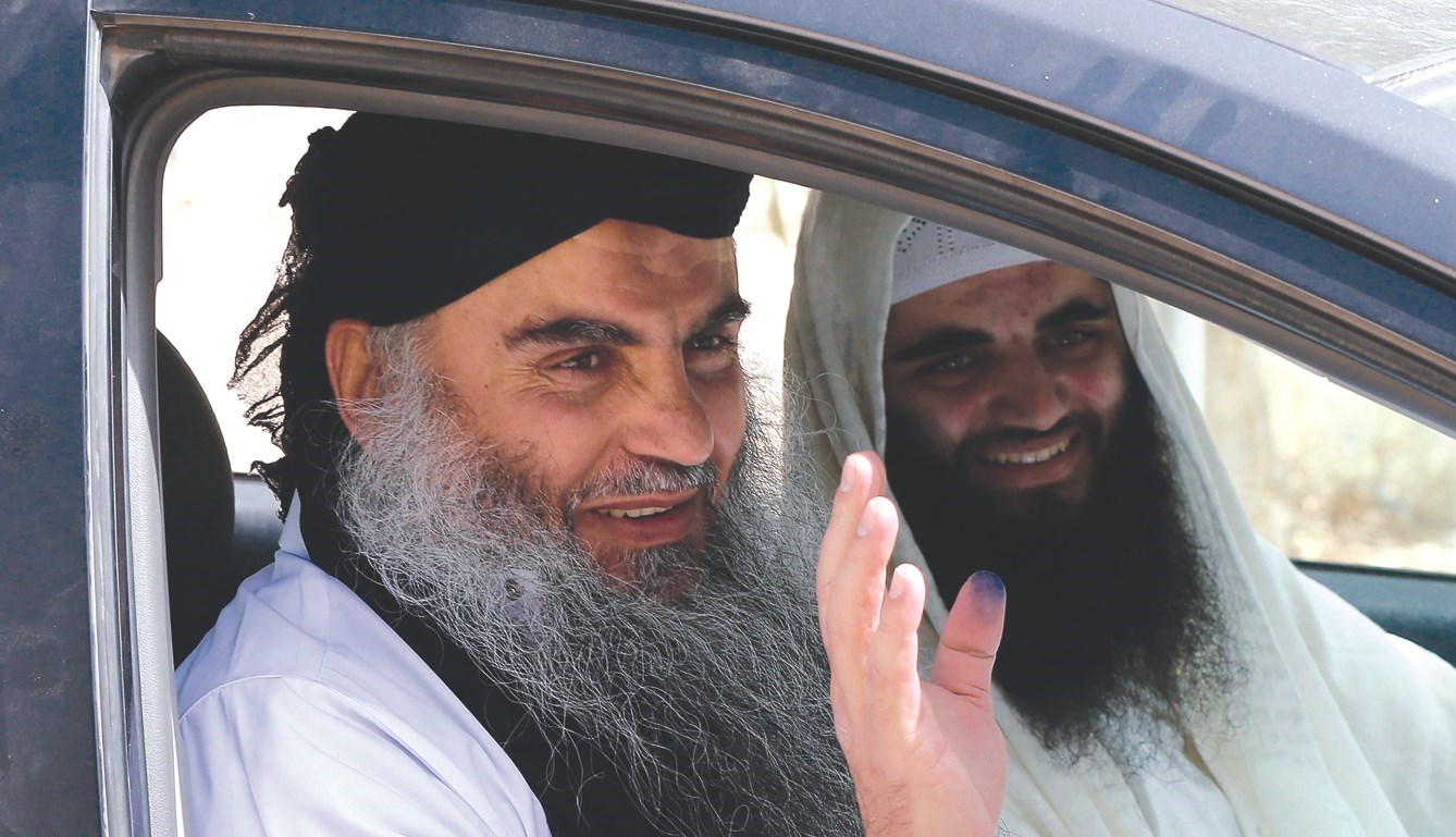 u00abu0623u0628u0648 u0642u062au0627u062fu0629u00bb u0625u0644u0649 u062cu0648u0627u0631 u0627u0628u0646u0647 u064au062du064au064a u0627u0644u0635u062du0627u0641u064au064au0646 u0628u0639u062f u0625u0637u0644u0627u0642u0647 u0623u0645u0633 u0645u0646 u0627u0644u0633u062cu0646 b(u0631u0648u064au062au0631u0632)