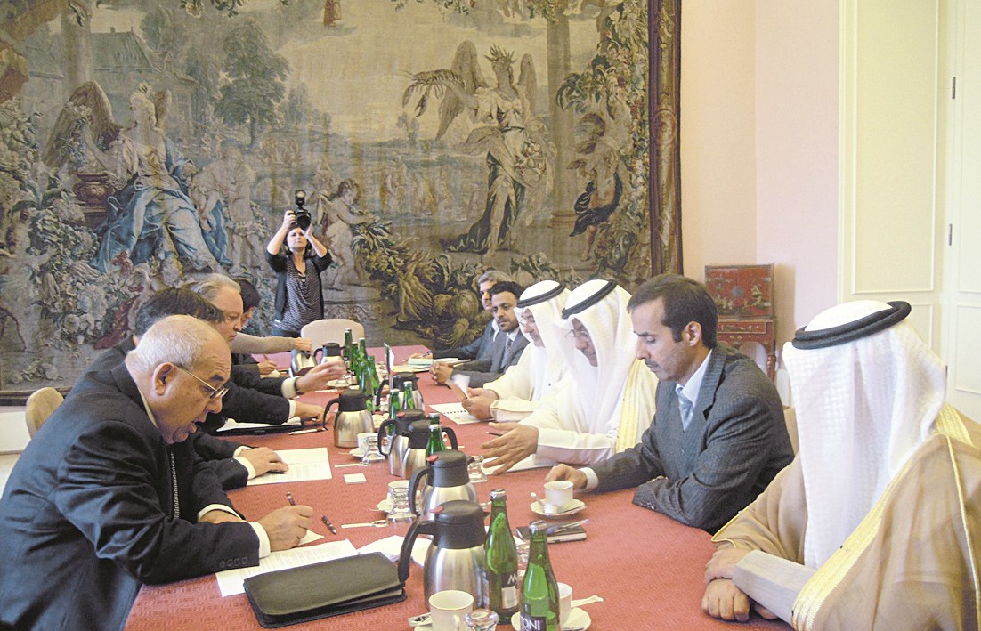 u062cu0627u0646u0628 u0645u0646 u0627u0644u0627u062cu062au0645u0627u0639