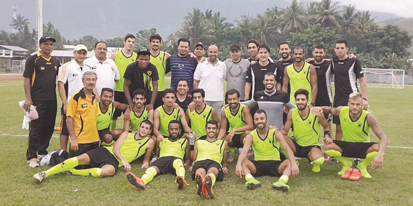 u0644u0627u0639u0628u0648 u0627u0644u0642u0627u062fu0633u064au0629 u062eu0644u0627u0644 u062au062fu0631u064au0628u0627u062au0647u0645 u0641u064a u0625u0646u062fu0648u0646u064au0633u064au0627