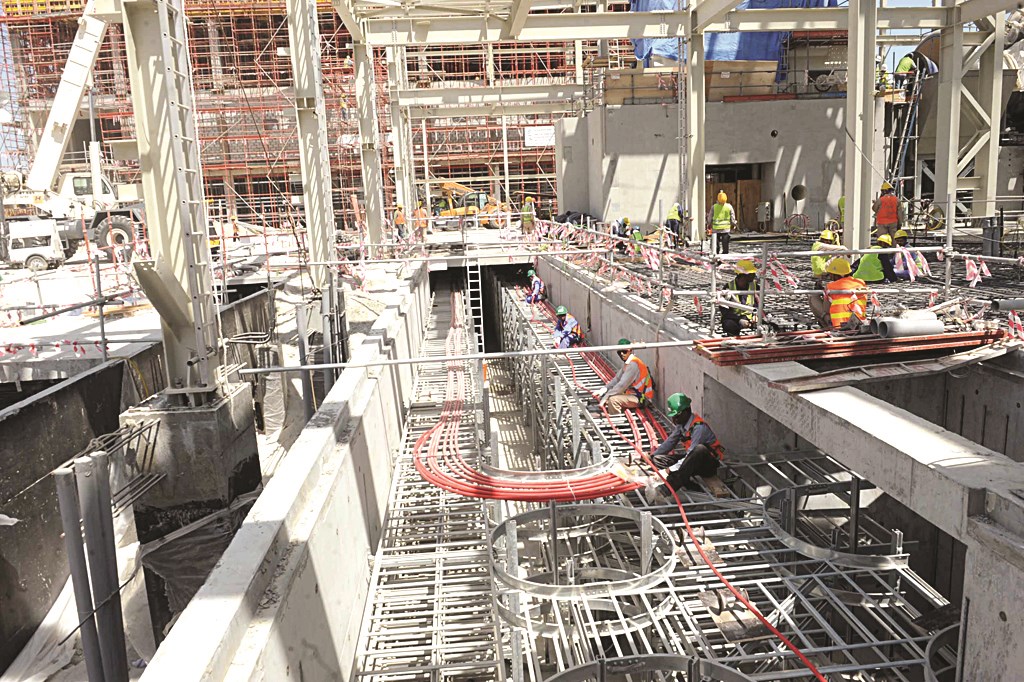 جانب من الأعمال الجارية في المشروع