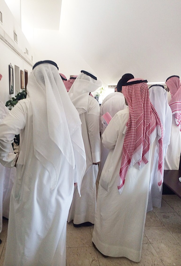 u0645u0631u0627u0633u0644u0648 u00abu0627u0644u062au0631u0628u064au0629u00bb u0623u0645u0627u0645 u0645u0643u062au0628 u0627u0644u0648u0643u064au0644 u0627u0644u0645u0627u0644u064a