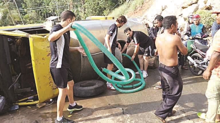 u0641u064au0635u0644 u0627u0644u0634u0645u0631u064a u0648u0628u0639u0636 u0627u0644u0644u0627u0639u0628u064au0646 u064au0634u0627u0631u0643u0648u0646 u0641u064a u0625u0628u0639u0627u062f u00abu0627u0644u062au0646u0643u0631u00bb u0639u0646 u0637u0631u064au0642u0647u0645