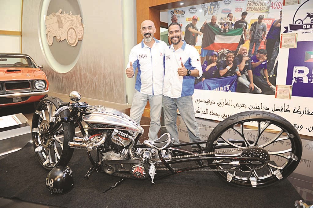 u0627u0644u0641u0627u0626u0632u0627u0646 u064au0648u0633u0641 u0627u0644u0633u0627u0644u0645 u0648u0641u0648u0627u0632 u0627u0644u0633u0627u0644u0645 u0623u0645u0627u0645 u0627u0644u062au0635u0645u064au0645 u0627u0644u0641u0627u0626u0632 u0641u064a u0627u0644u0645u0633u0627u0628u0642u0629