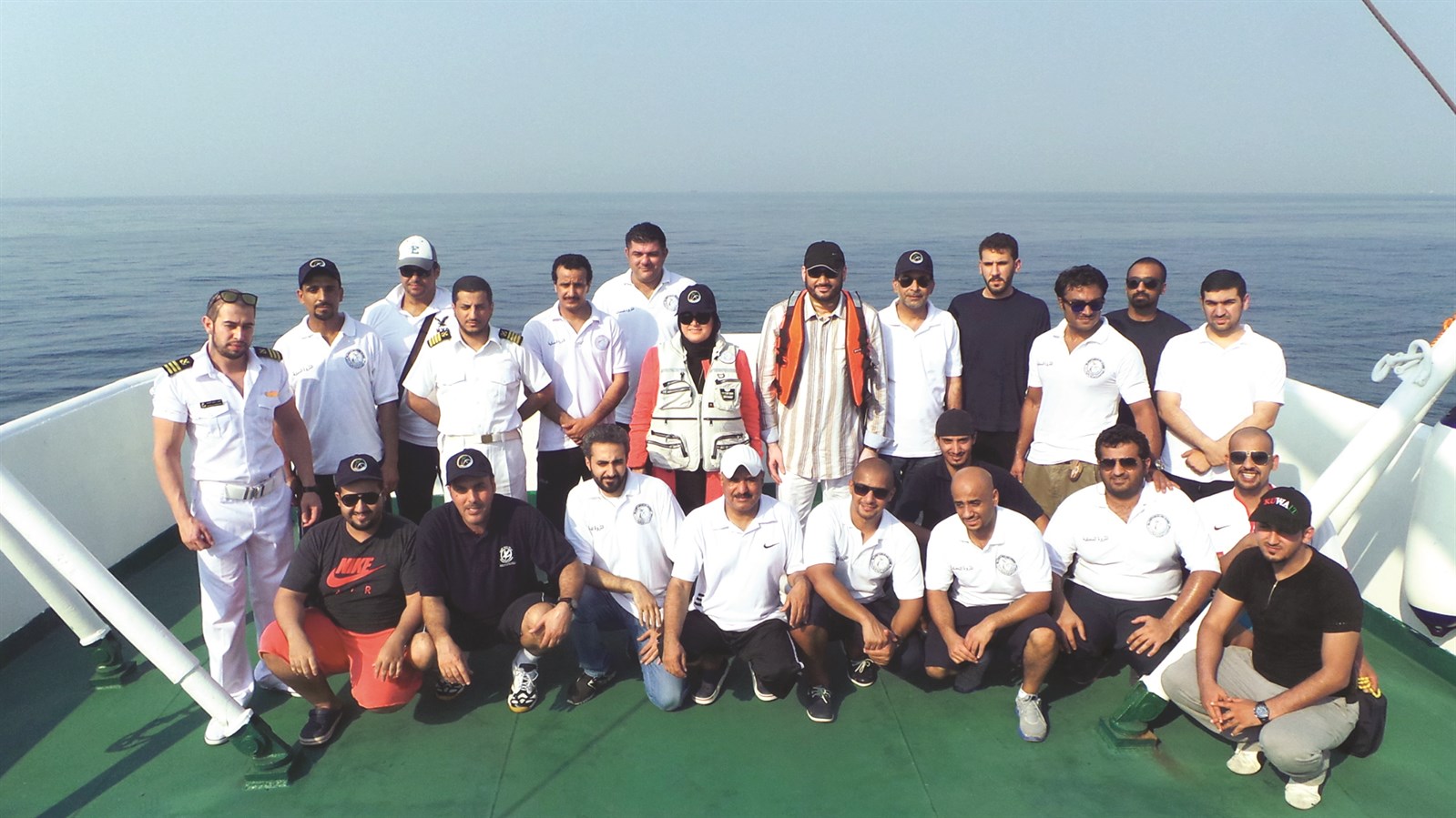 الخليل متوسطة العاملين في إدارة الرقابة البحرية