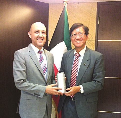 u0627u0644u0642u0646u0635u0644 u0627u0644u0645u0637u064au0631u064a u0645u0639 u0645u0633u0627u0639u062f u0627u0644u0645u062fu064au0631 u0627u0644u062au0646u0641u064au0630u064a u0644u0645u062cu0644u0633 u062au0646u0645u064au0629 u062au062cu0627u0631u0629 u0647u0648u0646u063a u0643u0648u0646u063a