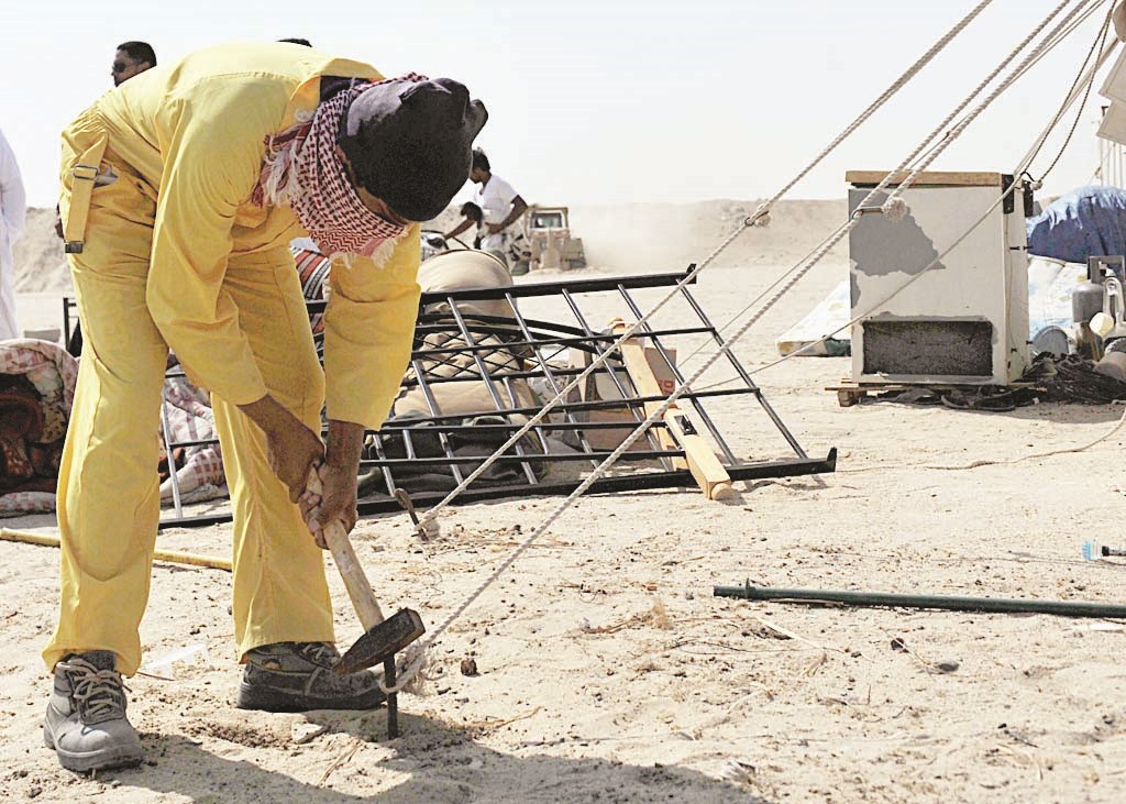 جانب من عمليات الإزالة (تصوير سعد هنداوي)