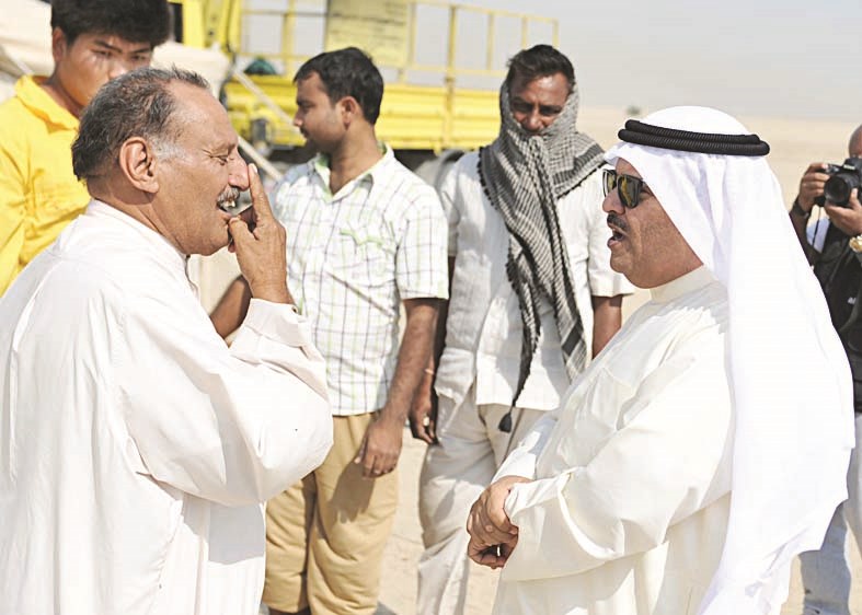 نقاش حاد بين عضو البلدية وأحد أصحاب الجواخير