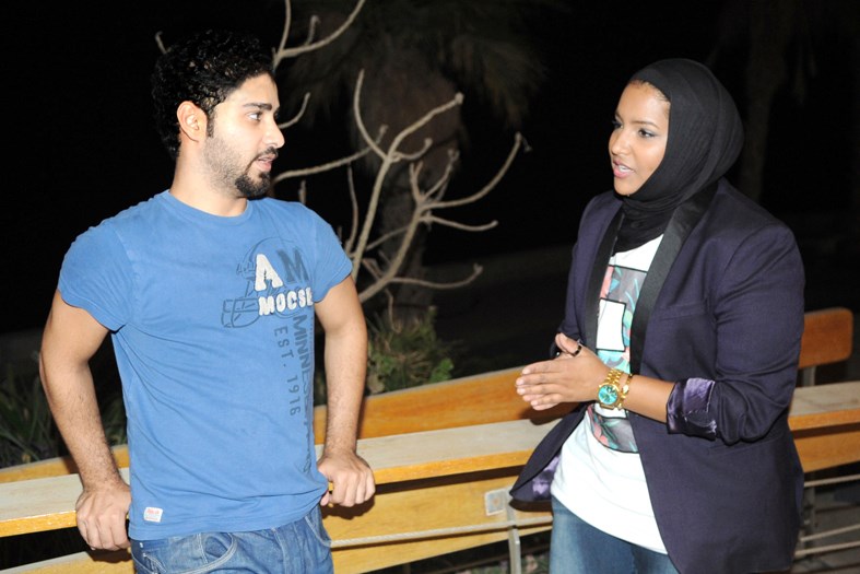 متحدثة للزميل علاء محمود (تصوير كرم ذياب)