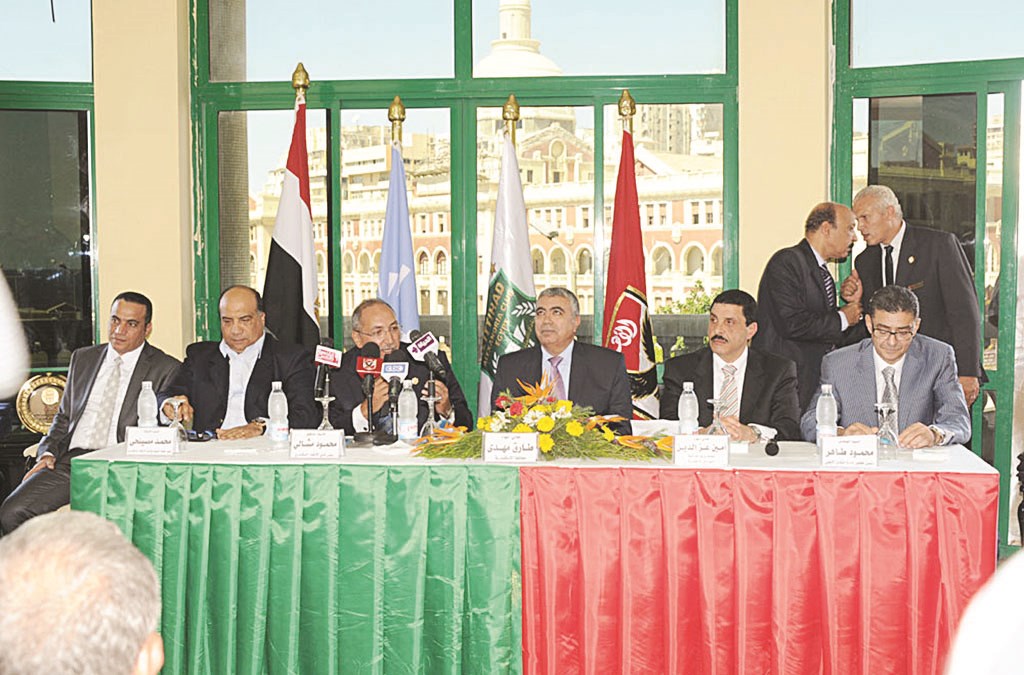 لقاء مشترك بين مجلس ادارة الأهلي والاتحاد بحضور محافظ الاسكندرية