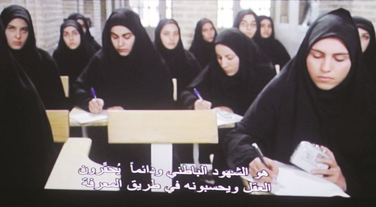 مشهد من «مهد للأم»