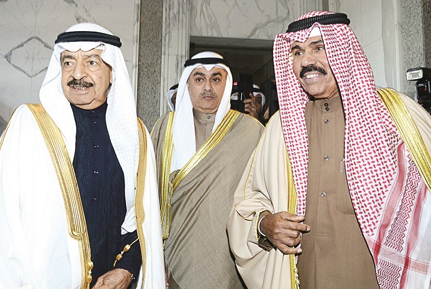 ولي العهد وخليفة بن سلمان