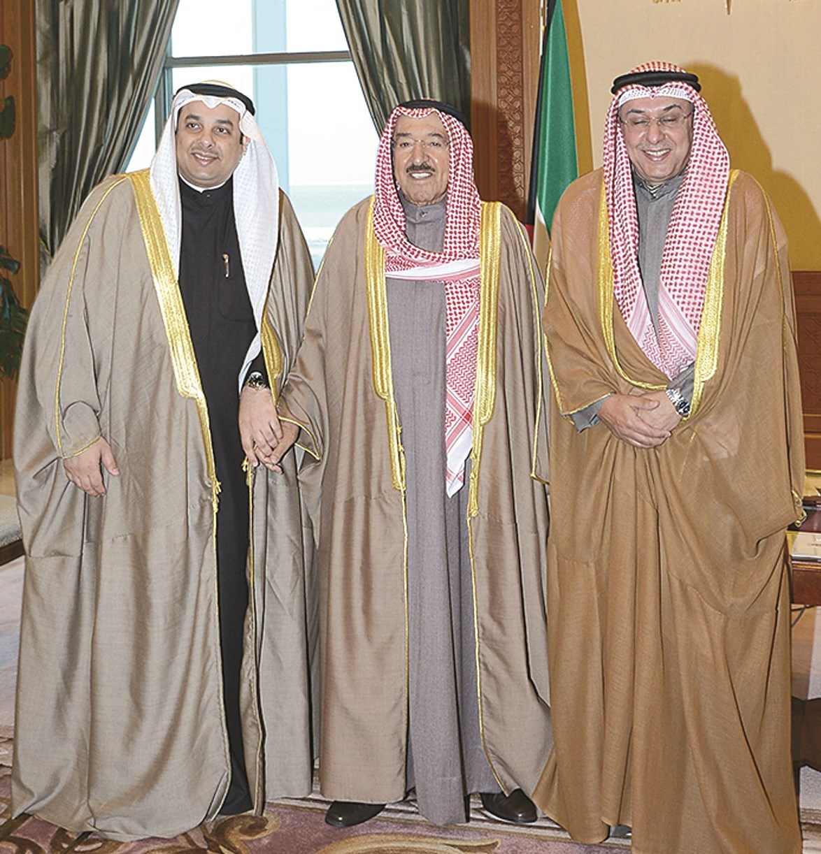 u0633u0645u0648u0647 u0645u062au0648u0633u0637u0627u064b u0627u0644u0635u0627u0646u0639 u0648u0627u0644u0642u0646u0627u0639u064a