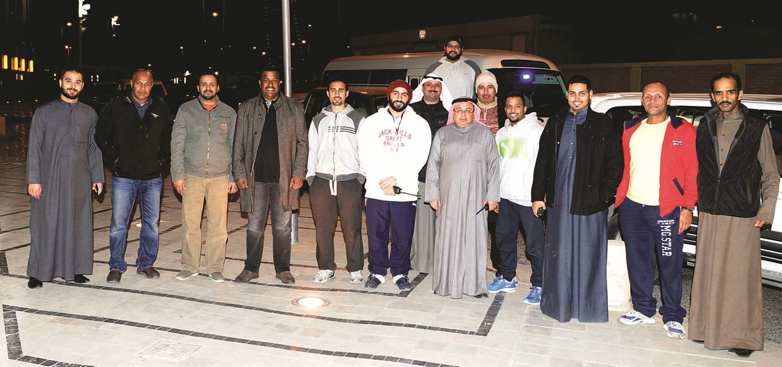 المشاركون في الحملة ( تصوير نايف العقلة)