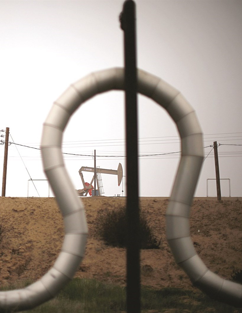 u0627u0644u0636u0628u0627u0628 u064au0644u0641 u062du0642u0644u0627u064b u0646u0641u0637u064au0627u064b u0623u0645u064au0631u0643u064au0627u064b u0641u064a u0643u0627u0644u064au0641u0648u0631u0646u064au0627 (u0631u0648u064au062au0631u0632)