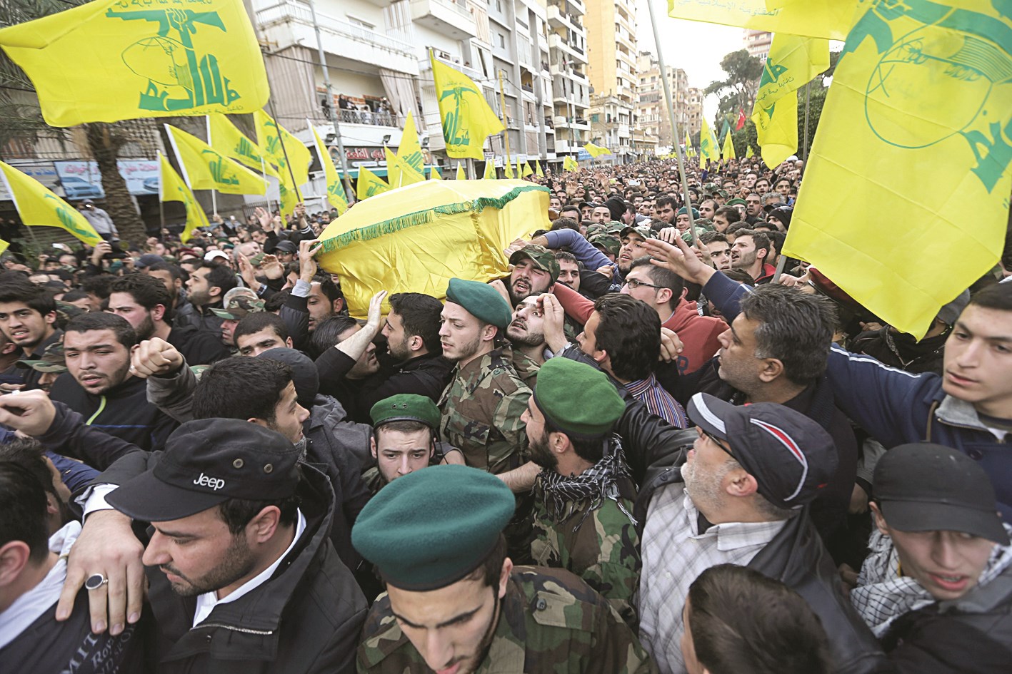 u0639u0646u0627u0635u0631 u0645u0646 u00abu062du0632u0628 u0627u0644u0644u0647u00bb u0648u0645u0624u064au062fu0648u0646 u0644u0647 u064au0634u064au0651u0639u0648u0646 u062cu062bu0645u0627u0646 u062cu0647u0627u062f u0645u063au0646u064au0629 u0641u064a u0627u0644u0636u0627u062du064au0629 u0627u0644u062cu0646u0648u0628u064au0629 u0644u0628u064au0631u0648u062a u0623u0645u0633 b(u0623 u0641 u0628)