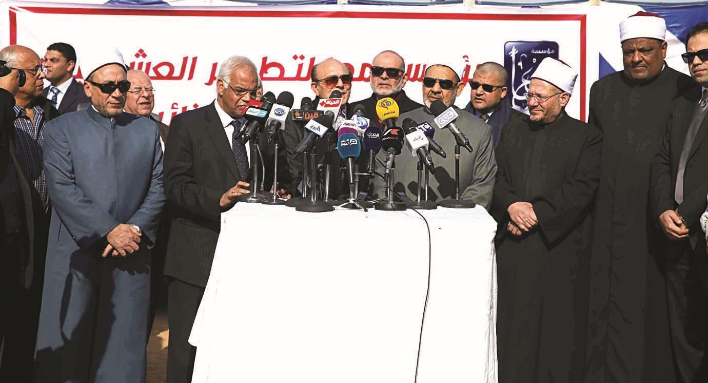 u0642u064au0627u062fu0627u062a u062fu064au0646u064au0629 u0645u0639 u0627u0644u0641u0646u0627u0646 u0645u062du0645u062f u0635u0628u062du064a u0628u0639u062f u0632u064au0627u0631u0629 u0627u0644u0639u0634u0648u0627u0626u064au0627u062a