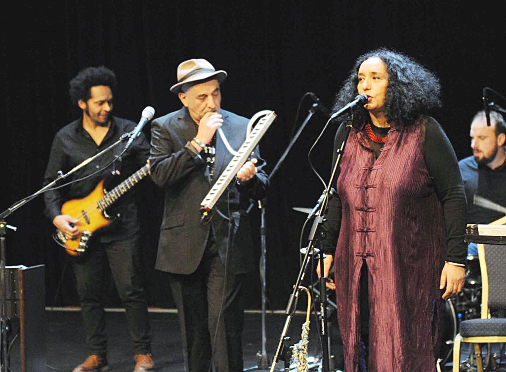 u0627u0644u0641u0631u0642u0629 u0627u0644u0641u0631u0646u0633u064au0629 (u062au0635u0648u064au0631 u062cu0644u0627u0644 u0645u0639u0648u0651u0636)