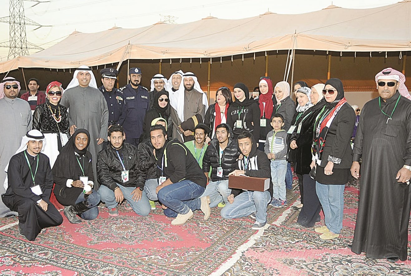 u0627u0644u0639u0645u064au0631 u0645u062au0648u0633u0637u0627u064b u0642u064au0627u062fu064au064au0646 u0645u0646 u0627u0644u0628u064au0626u0629 u0648u0645u062au0637u0648u0639u064au0646 (u062au0635u0648u064au0631 u0643u0631u0645 u0630u064au0627u0628)