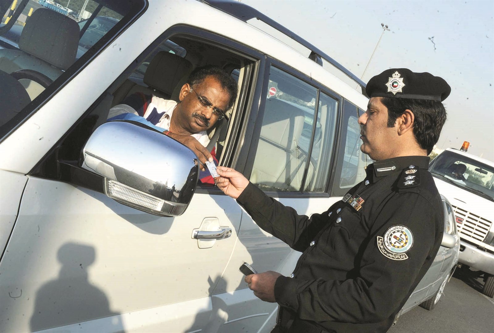 u0627u0644u0639u0642u064au062f u0628u062fu0631 u0627u0644u0634u0645u0631u064a u064au062fu0642u0642 u0639u0644u0649 u0631u062eu0635u0629 u0642u064au0627u062fu0629 b( u062au0635u0648u064au0631 u0632u0643u0631u064au0627 u0639u0637u064au0629)