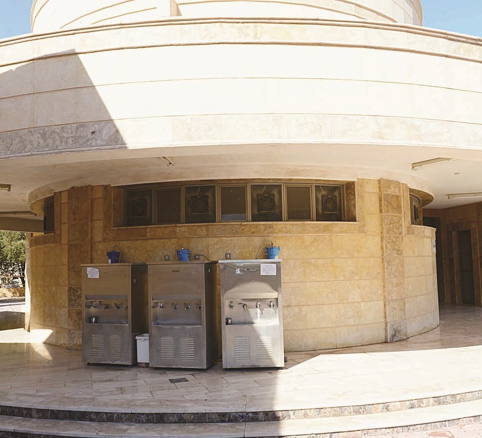 المسجد لايحتاج إلى ترميم