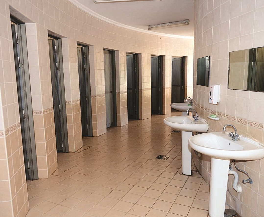 دورات المياه