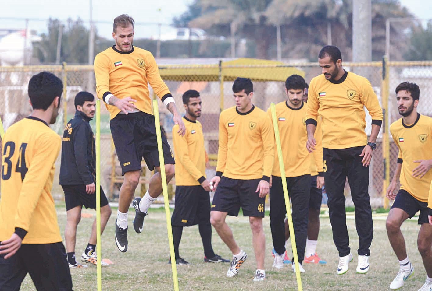 u0628u062fu0631 u0627u0644u0645u0637u0648u0639 u0648u0627u0644u0645u062du062au0631u0641 u062fu0627u0646u064au064au0644 u064au062au0642u062fu0645u0627u0646 u062au062fu0631u064au0628 u0627u0644u0642u0627u062fu0633u064au0629 u0623u0645u0633  (u062au0635u0648u064au0631 u0645u0648u0633u0649 u0639u064au0627u0634)