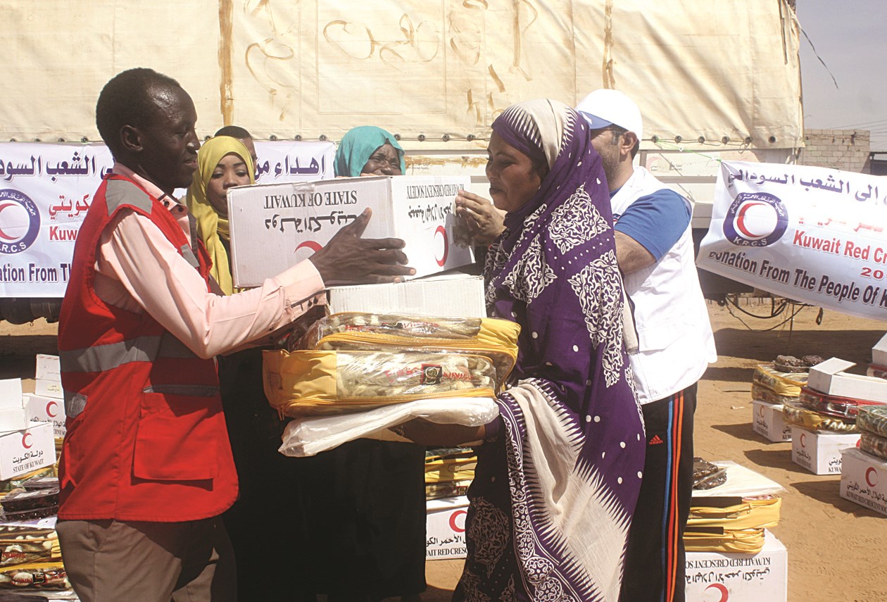 u0633u0648u062fu0627u0646u064au0648u0646 u064au062au0644u0642u0648u0646 u0645u0633u0627u0639u062fu0627u062a u00abu0627u0644u0647u0644u0627u0644 u0627u0644u0623u062du0645u0631u00bb