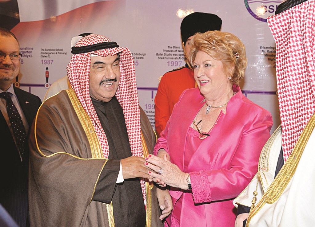 سمو الشيخ ناصر المحمد وفيرا المطوع